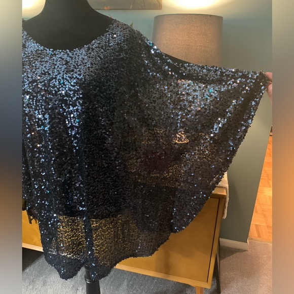 Lane Bryant sequined blouse - Picture 4 of 6